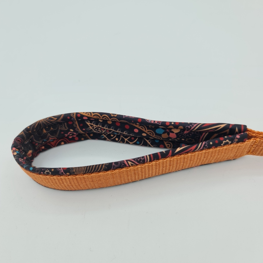Leine mit weicher Handschlaufe orange-braun Paisley
